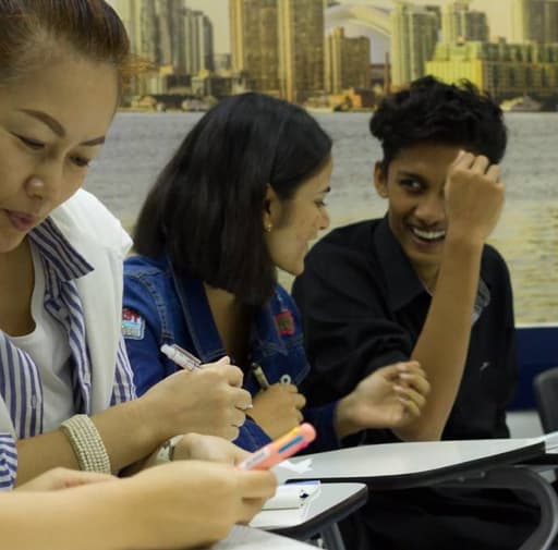 Bild zur Bildungsurlaub-Veranstaltung Genereller oder Business Englischkurs PLUS Kultur: 10 Tage im lebendigen Bangkok