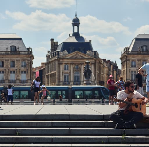 Bild zur Bildungsurlaub-Veranstaltung Französisch Sprachkurs in Bordeaux (30 UE): 10 Tage in Frankreichs Weinmetropole
